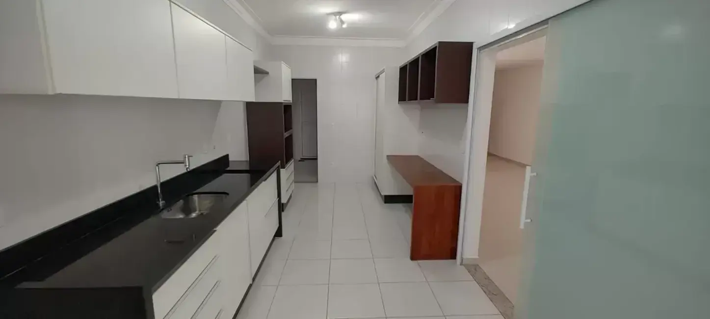 Foto 5 de Casa de Condomínio com 3 quartos à venda, 163m2 em Jardim Campo Alegre, Pindamonhangaba - SP