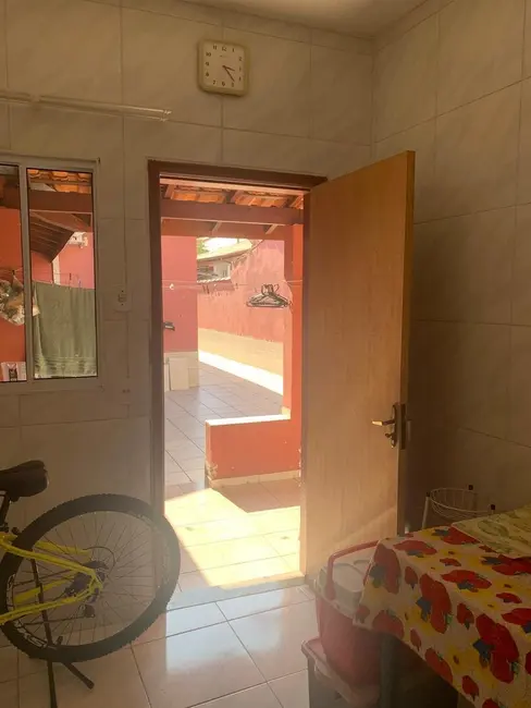 Foto 3 de Casa com 3 quartos à venda, 179m2 em Jardim Boa Vista, Pindamonhangaba - SP