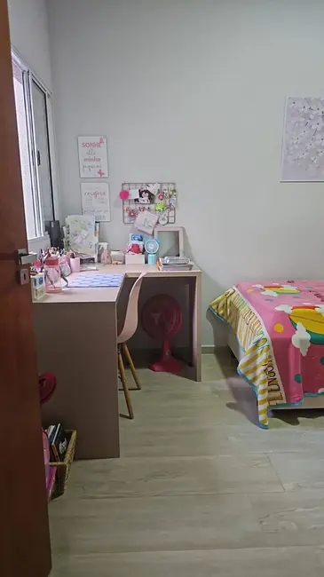 Foto 7 de Casa com 3 quartos à venda, 105m2 em Pindamonhangaba - SP