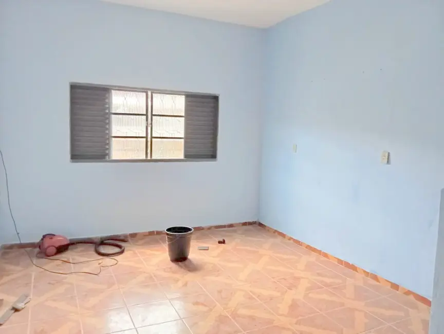 Foto 9 de Casa com 2 quartos para alugar, 130m2 em Aparecida - SP