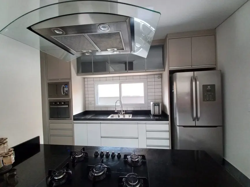 Foto 4 de Casa de Condomínio com 3 quartos à venda, 221m2 em Alto do Cardoso, Pindamonhangaba - SP