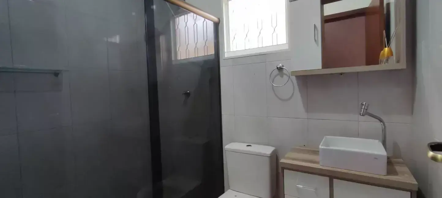 Foto 5 de Casa com 3 quartos à venda, 119m2 em Granjas Panorama, Taubate - SP
