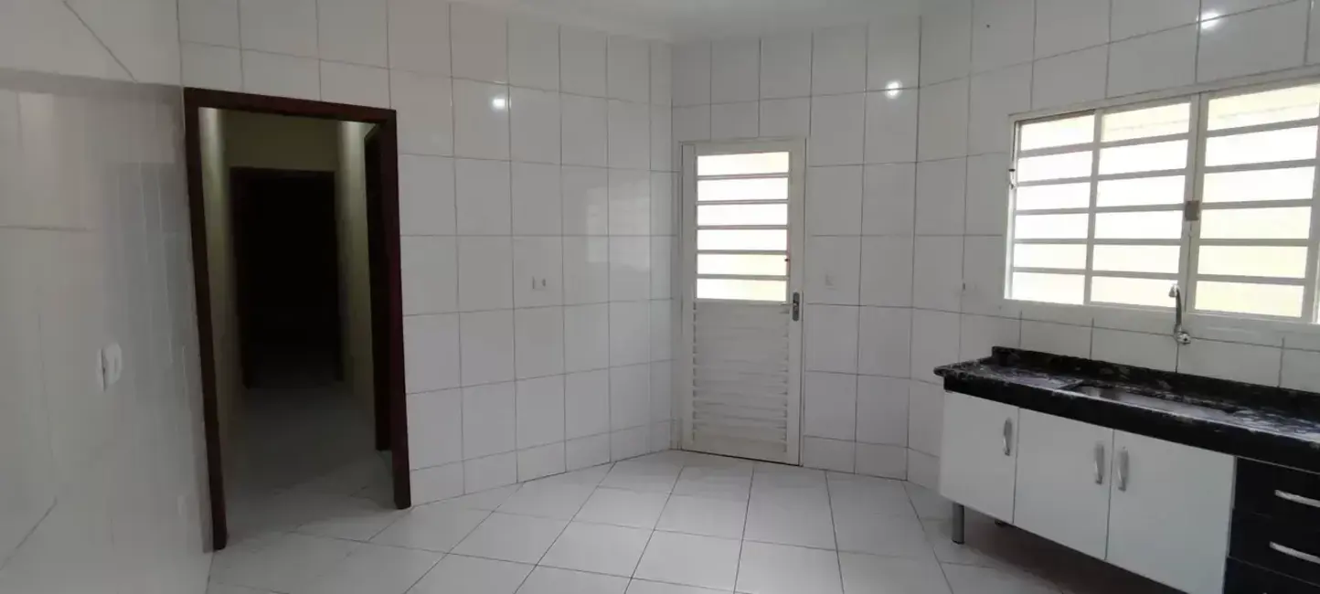 Foto 6 de Casa com 3 quartos à venda, 119m2 em Granjas Panorama, Taubate - SP