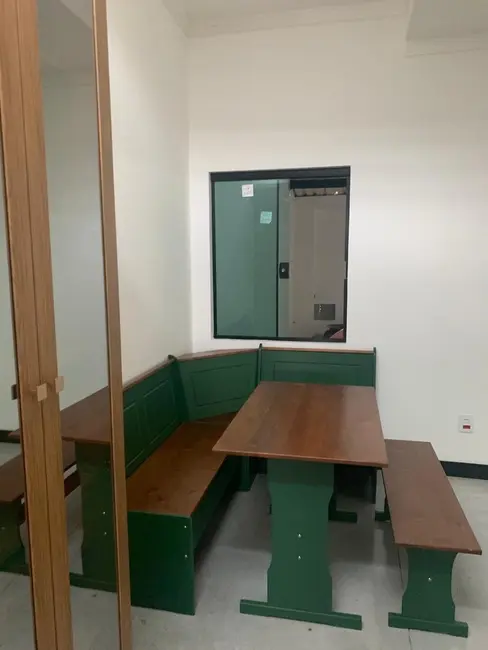 Foto 9 de Casa com 2 quartos para alugar, 150m2 em Centro, Pindamonhangaba - SP