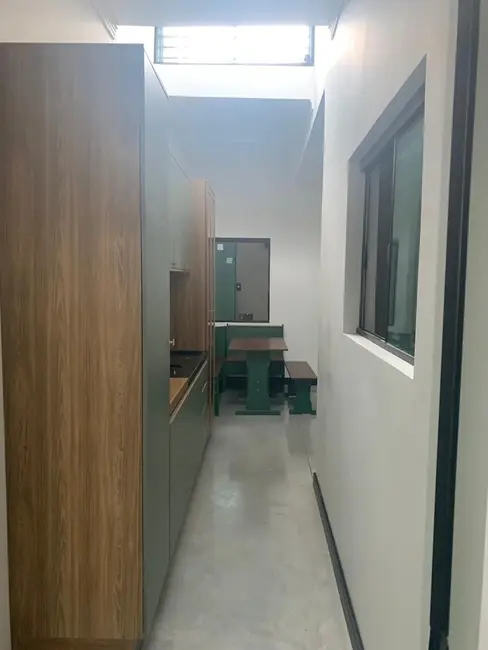 Foto 8 de Casa com 2 quartos para alugar, 150m2 em Centro, Pindamonhangaba - SP