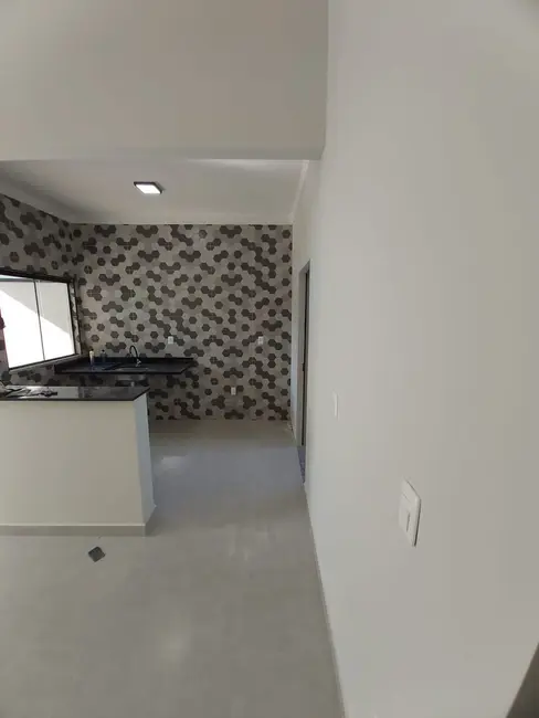 Foto 1 de Casa com 2 quartos à venda, 68m2 em Jardim Hípica Pinheiro, Taubate - SP