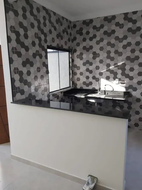 Foto 3 de Casa com 2 quartos à venda, 68m2 em Jardim Hípica Pinheiro, Taubate - SP