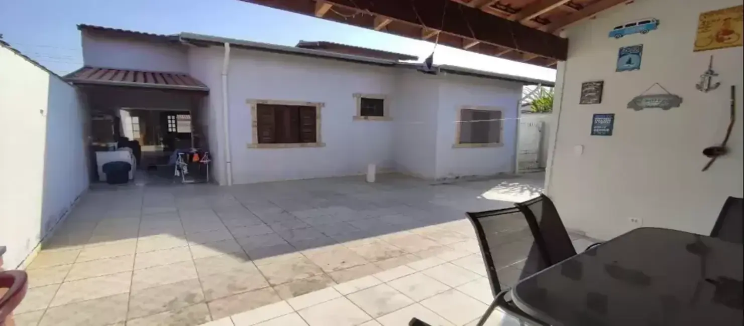 Foto 9 de Casa com 3 quartos à venda, 138m2 em Jardim Maria Emília, Pindamonhangaba - SP
