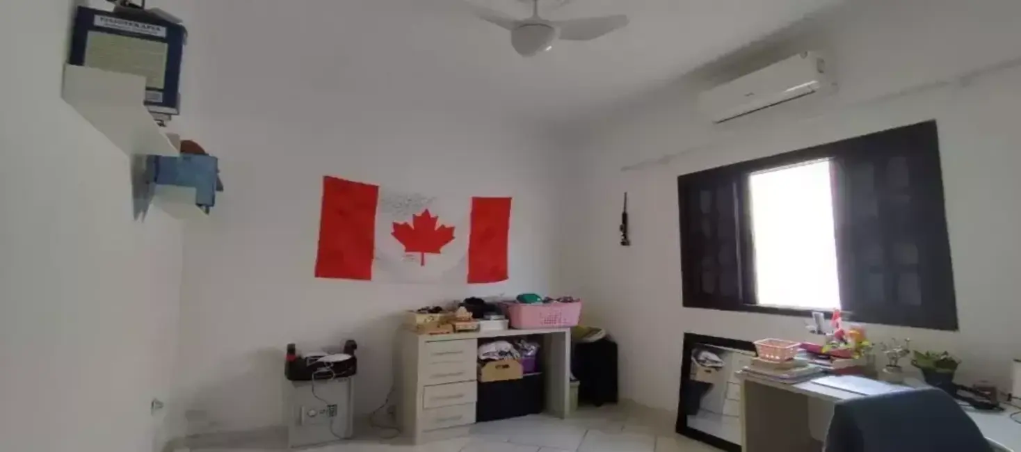 Foto 5 de Casa com 3 quartos à venda, 138m2 em Jardim Maria Emília, Pindamonhangaba - SP