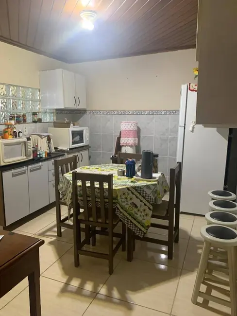 Foto 1 de Casa com 2 quartos à venda, 102m2 em Roseira - SP