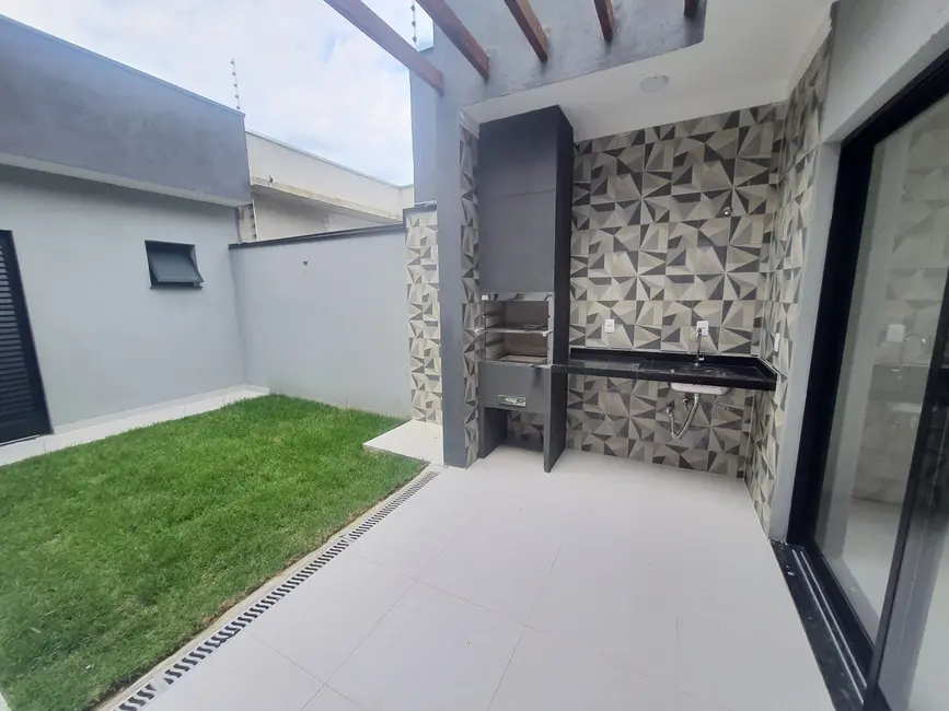 Foto 2 de Casa com 3 quartos à venda, 115m2 em Crispim, Pindamonhangaba - SP