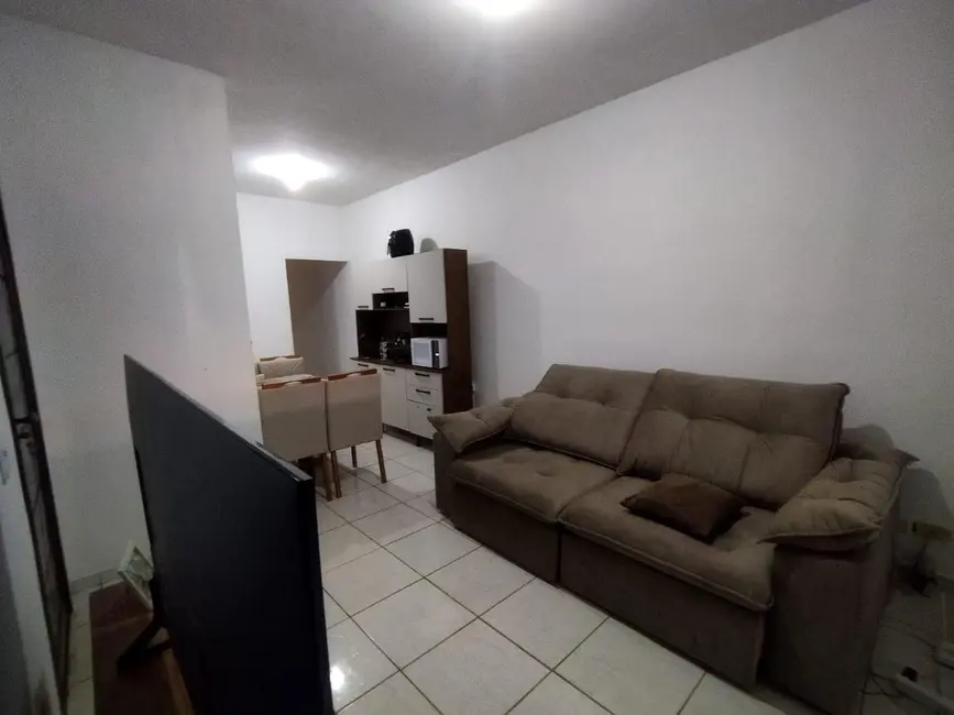 Foto 1 de Casa com 2 quartos à venda, 65m2 em Residencial Comercial Cidade Vista Alegre, Pindamonhangaba - SP