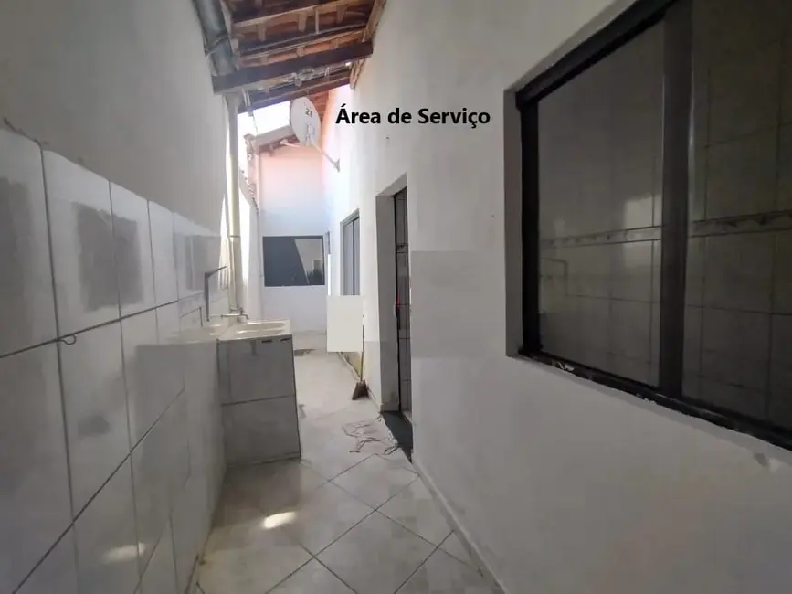 Foto 5 de Casa à venda, 75m2 em Residencial Mombaça I, Pindamonhangaba - SP