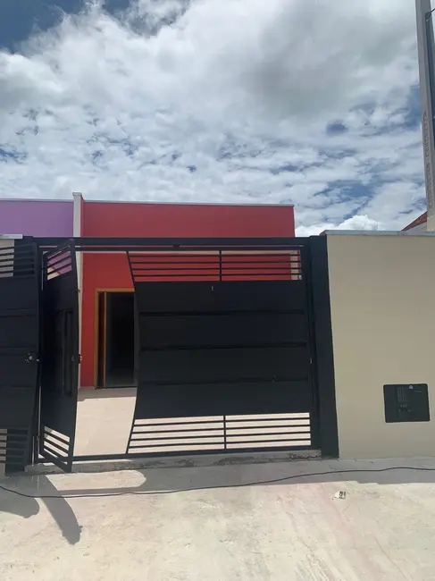 Foto 3 de Casa com 2 quartos à venda, 69m2 em Residencial Mombaça I, Pindamonhangaba - SP