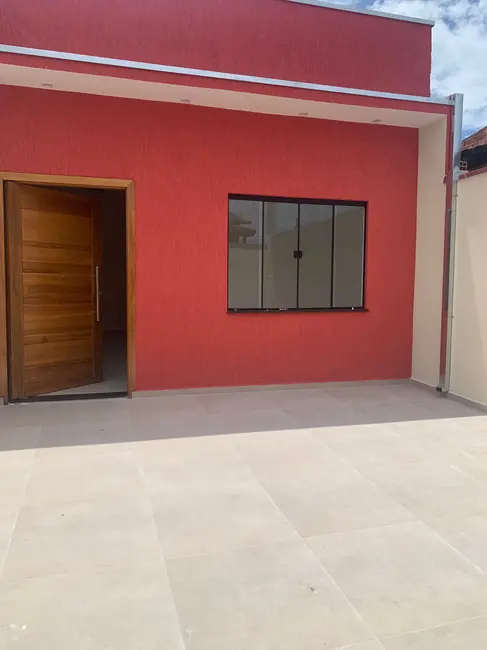 Foto 2 de Casa com 2 quartos à venda, 69m2 em Residencial Mombaça I, Pindamonhangaba - SP