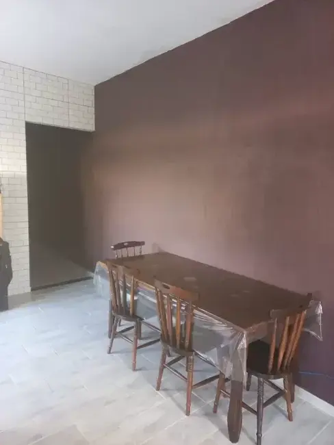 Foto 1 de Casa com 2 quartos à venda, 71m2 em Pindamonhangaba - SP