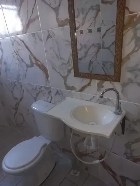 Foto 2 de Casa com 2 quartos à venda, 71m2 em Pindamonhangaba - SP