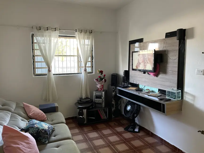 Foto 5 de Casa com 3 quartos à venda, 80m2 em Cidade Nova, Pindamonhangaba - SP