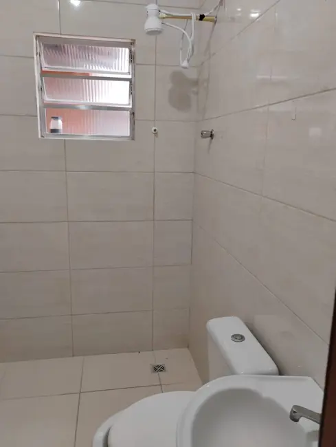 Foto 9 de Casa com 2 quartos à venda, 64m2 em Residencial Estoril, Taubate - SP