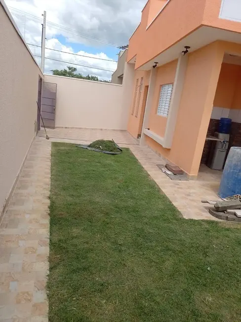 Foto 3 de Casa com 3 quartos à venda, 82m2 em Piracangaguá, Taubate - SP