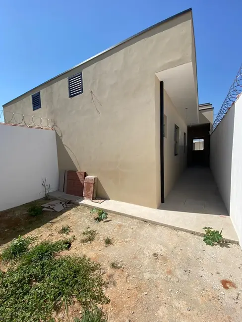 Foto 1 de Casa com 2 quartos à venda, 65m2 em Residencial e Comercial Portal dos Eucaliptos, Pindamonhangaba - SP