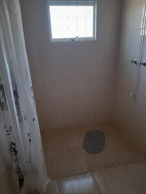 Foto 5 de Casa com 2 quartos à venda, 114m2 em Parque Shangri-lá, Pindamonhangaba - SP