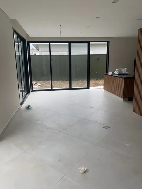 Foto 8 de Casa de Condomínio com 3 quartos para alugar, 245m2 em Parque das Nações, Pindamonhangaba - SP