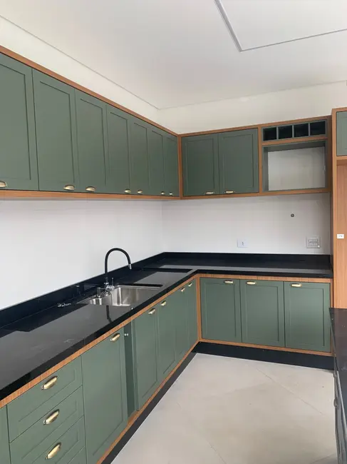 Foto 3 de Casa de Condomínio com 3 quartos para alugar, 245m2 em Parque das Nações, Pindamonhangaba - SP