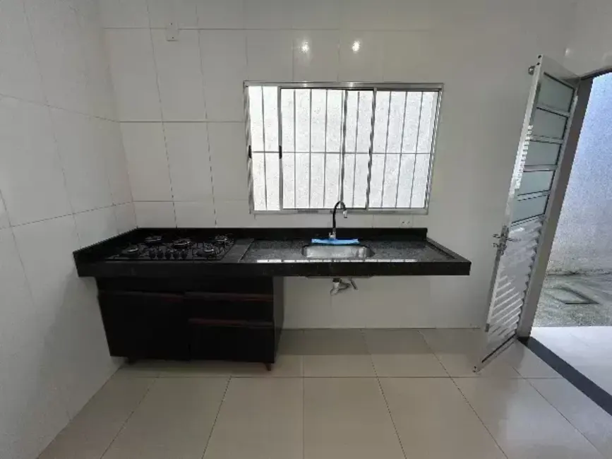 Foto 3 de Casa com 2 quartos à venda, 65m2 em Residencial Mantiqueira, Pindamonhangaba - SP