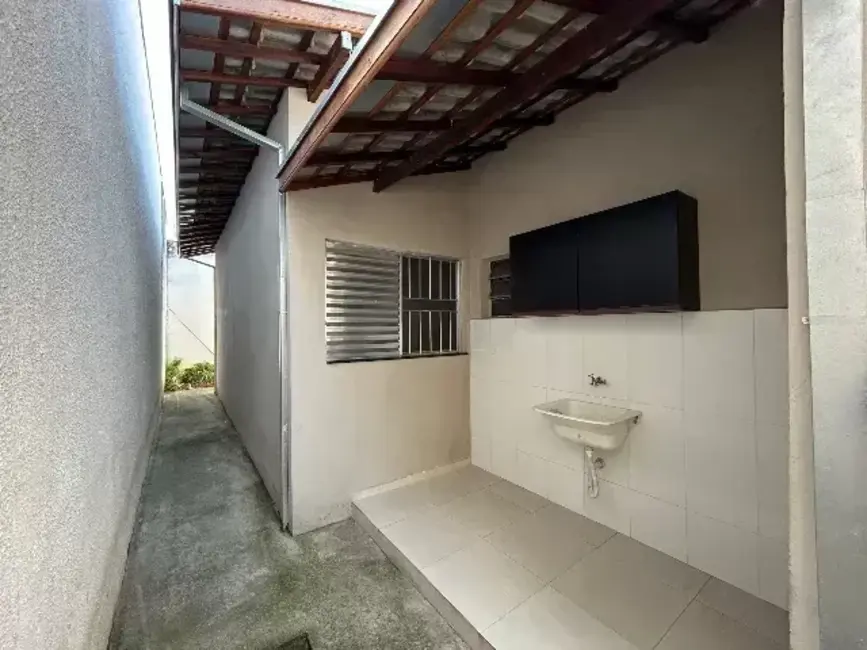 Foto 8 de Casa com 2 quartos à venda, 65m2 em Residencial Mantiqueira, Pindamonhangaba - SP