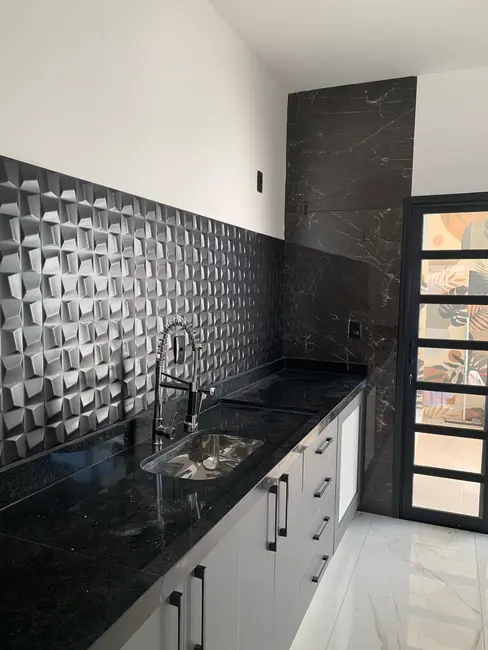 Foto 1 de Casa com 3 quartos à venda, 115m2 em Loteamento Santa Clara, Pindamonhangaba - SP