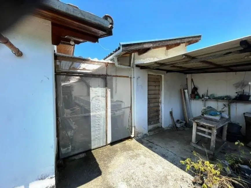 Foto 2 de Casa com 3 quartos à venda, 173m2 em Jardim Maria Emília, Pindamonhangaba - SP