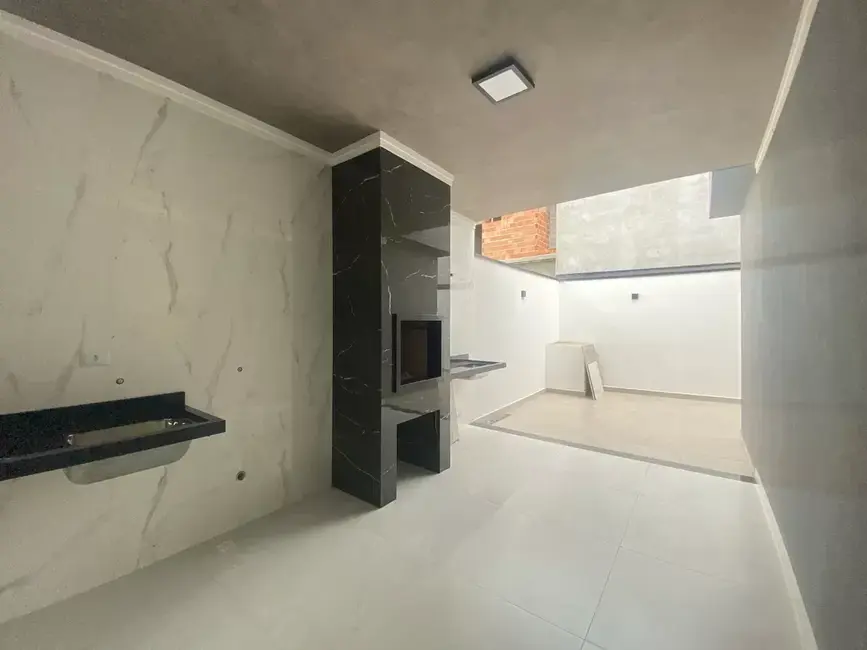 Foto 3 de Casa de Condomínio com 3 quartos à venda, 105m2 em Pindamonhangaba - SP