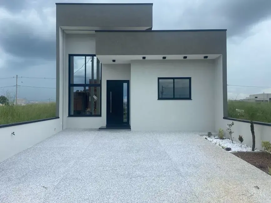 Foto 1 de Casa de Condomínio com 3 quartos à venda, 105m2 em Pindamonhangaba - SP