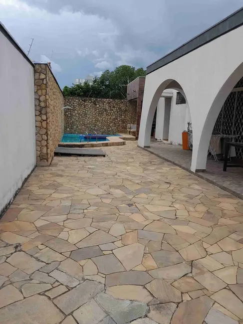 Foto 5 de Casa com 4 quartos à venda, 243m2 em Vila Bourghese, Pindamonhangaba - SP