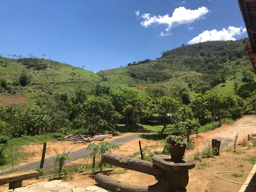 Sítio / Rancho com 1 quarto à venda, 216000m2 em Pindamonhangaba - SP - imagem 6 Foto 6 de Sítio / Rancho com 1 quarto à venda, 216000m2 em Pindamonhangaba - SP