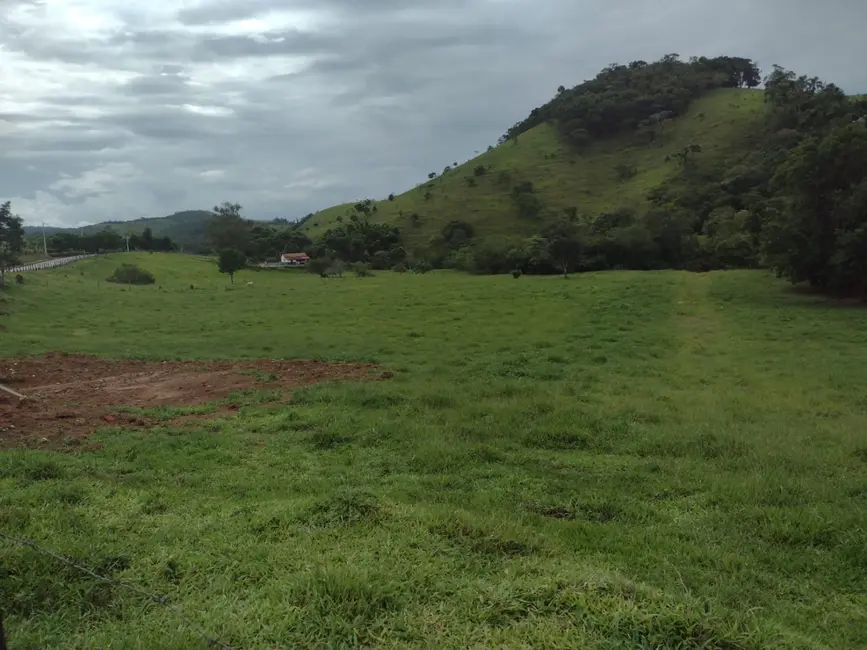 Chácara à venda, 25150m2 em Registro, Taubate - SP - imagem 3 Foto 3 de Chácara à venda, 25150m2 em Registro, Taubate - SP