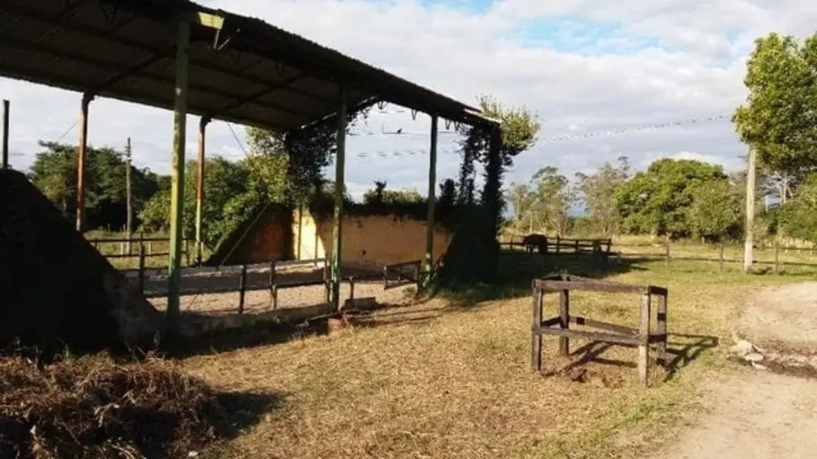 Foto 31 de Chácara à venda, 390m2 em Tremembe - SP