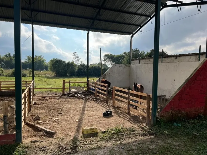 Foto 17 de Chácara à venda, 390m2 em Tremembe - SP
