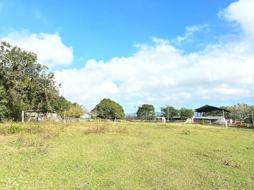 Foto 23 de Chácara à venda, 390m2 em Tremembe - SP