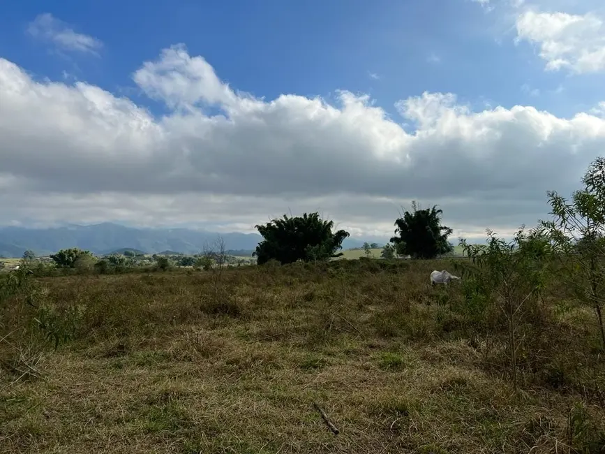Foto 29 de Chácara à venda, 390m2 em Tremembe - SP