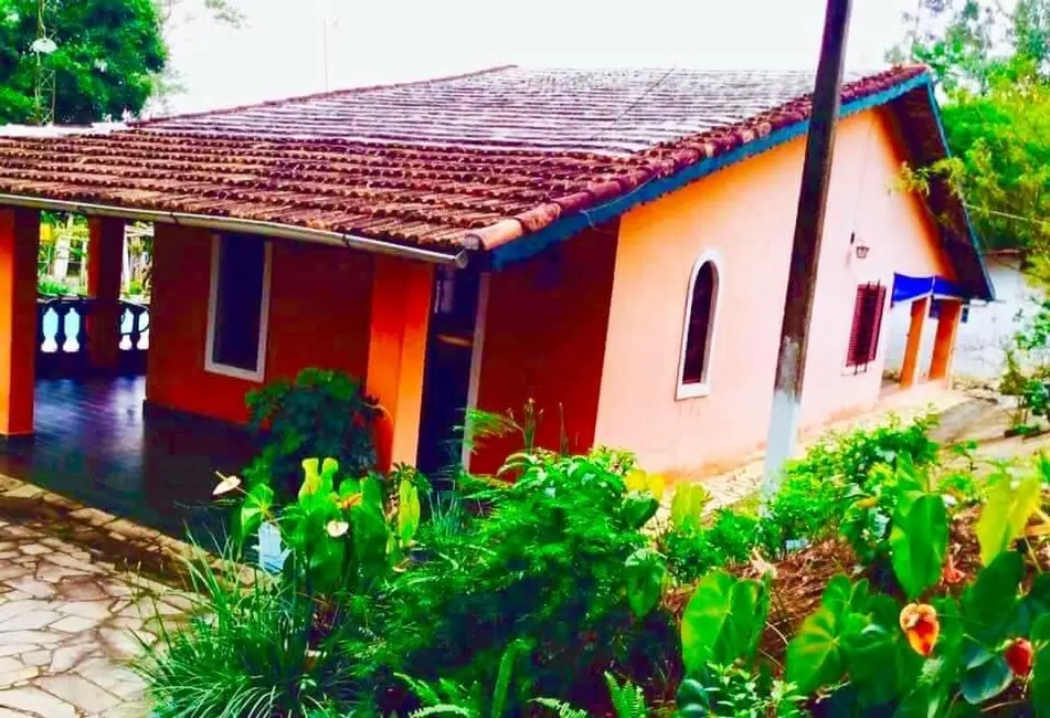 Chácara com 2 quartos à venda, 4500m2 em São João da Boa Vista, Cacapava - SP - imagem 6 Foto 6 de Chácara com 2 quartos à venda, 4500m2 em São João da Boa Vista, Cacapava - SP