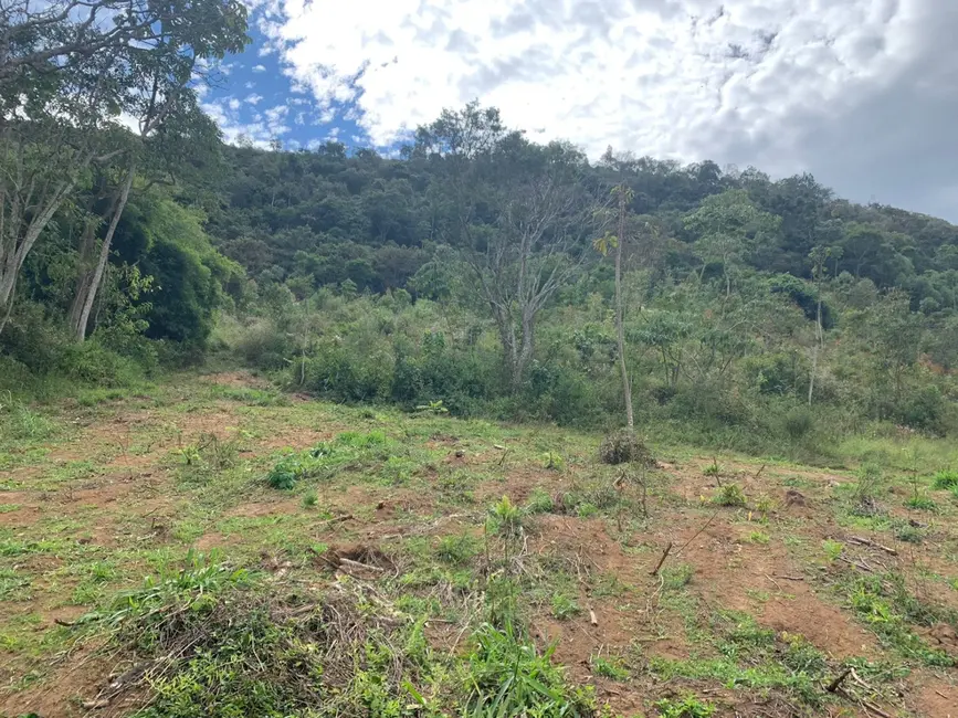 Foto 19 de Chácara à venda em Pindamonhangaba - SP