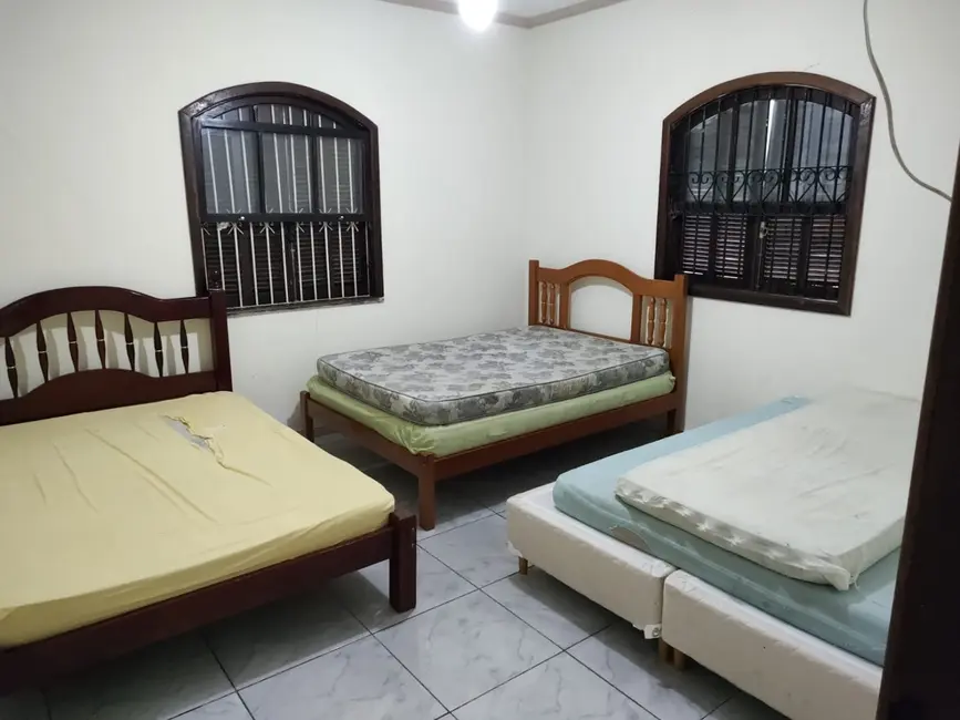 Foto 8 de Chácara com 2 quartos à venda, 180m2 em Pindamonhangaba - SP