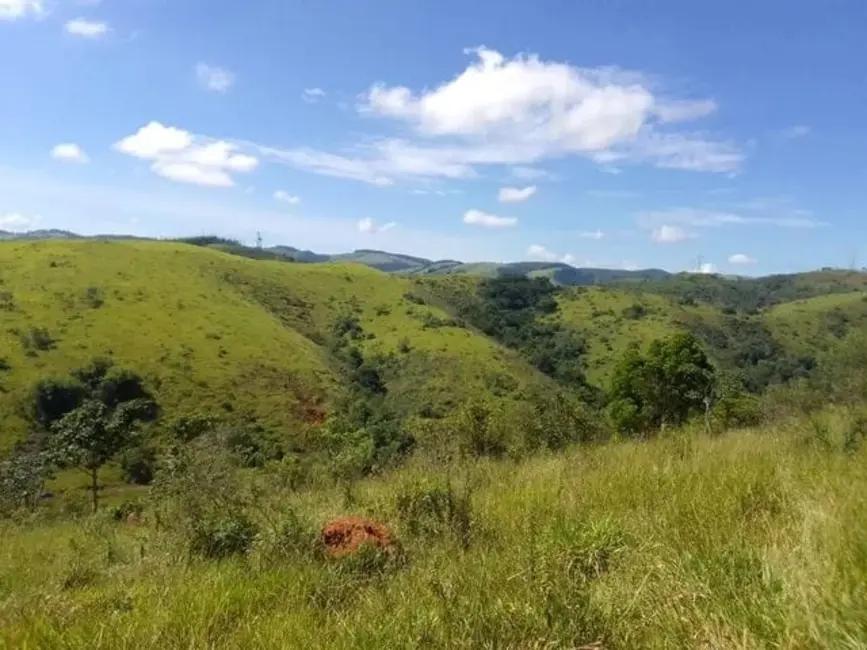 Foto 3 de Chácara à venda e para alugar, 3000m2 em Barreiro, Taubate - SP
