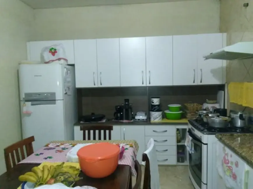 Foto 4 de Chácara com 3 quartos à venda, 250m2 em Goiabal, Pindamonhangaba - SP