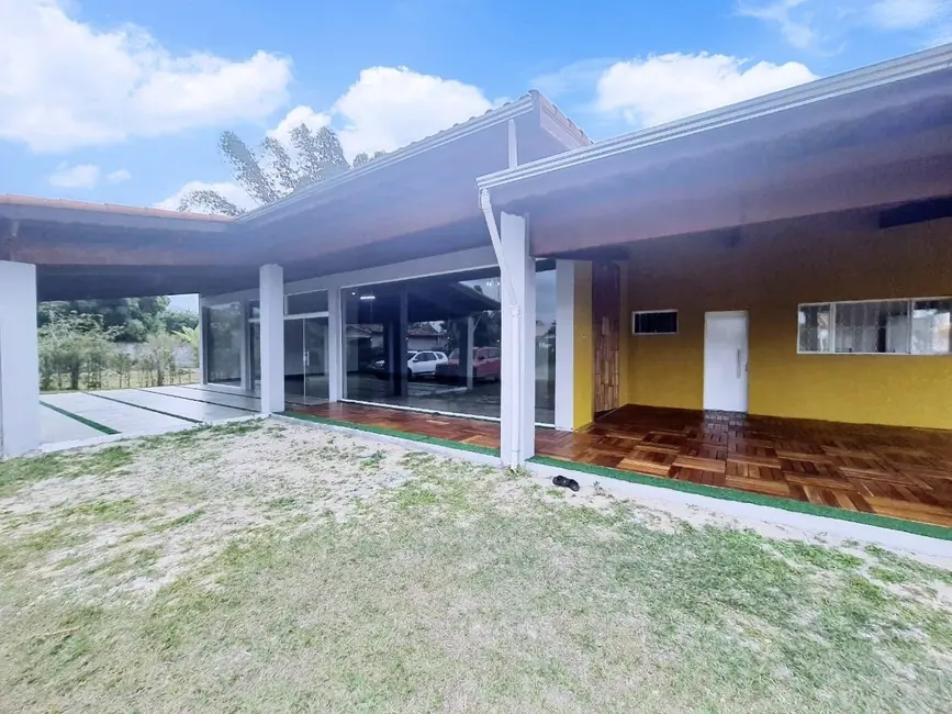 Foto 2 de Chácara com 5 quartos à venda, 343m2 em Mandú, Pindamonhangaba - SP