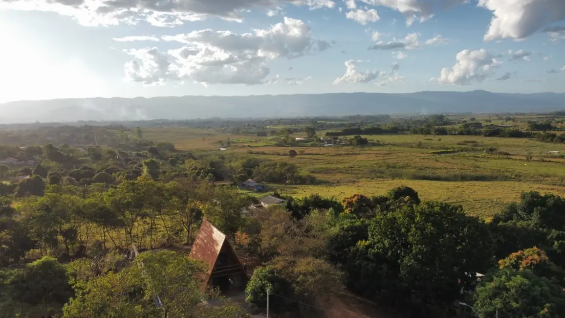 Foto 8 de Chácara com 2 quartos à venda, 80m2 em Goiabal, Pindamonhangaba - SP