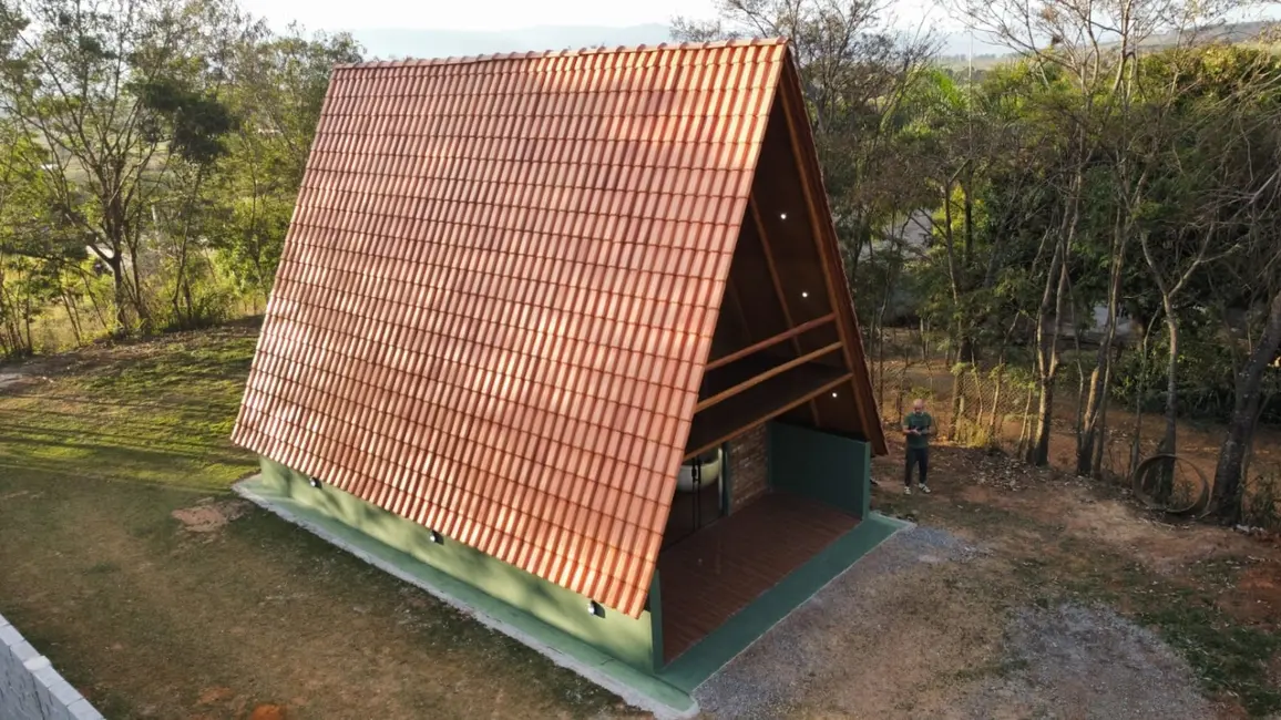Foto 3 de Chácara com 2 quartos à venda, 80m2 em Goiabal, Pindamonhangaba - SP