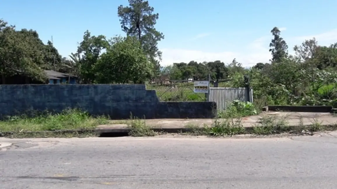 Foto 1 de Chácara com 3 quartos à venda, 277m2 em Feital, Pindamonhangaba - SP